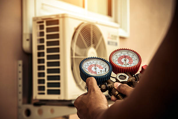 Professional Ac Installation technician working in Union Springs, AL